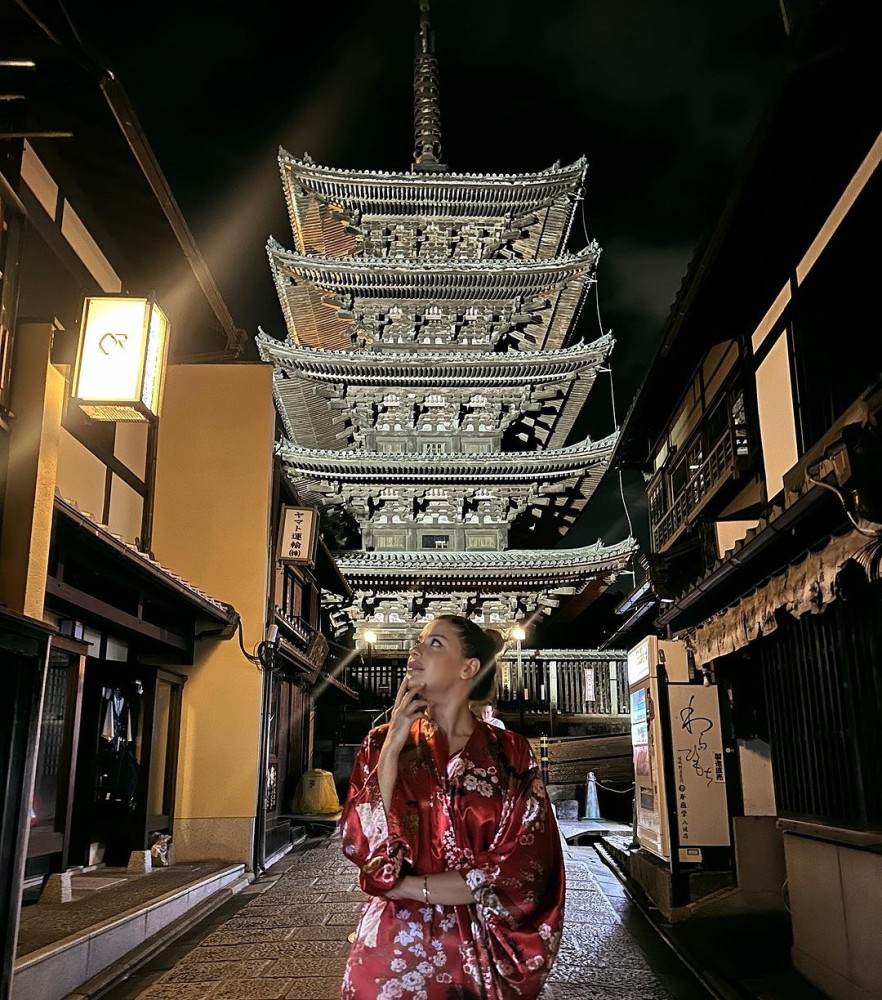 melis ozten in kimonolu japonya paylasimi begeni topladi bir ruya gercek oldu